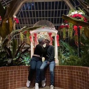 Meet your Posher, Estelle